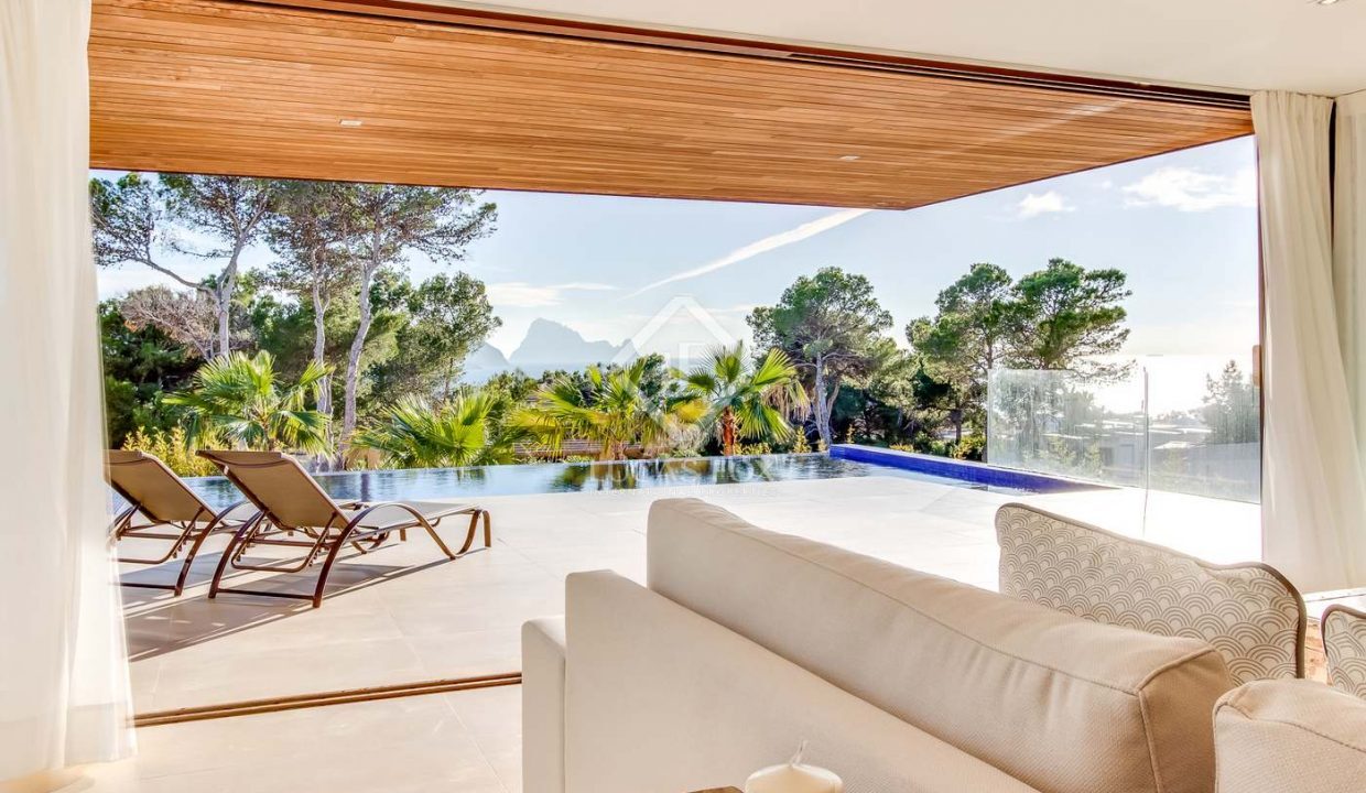 5 bedroom villa in Ibiza